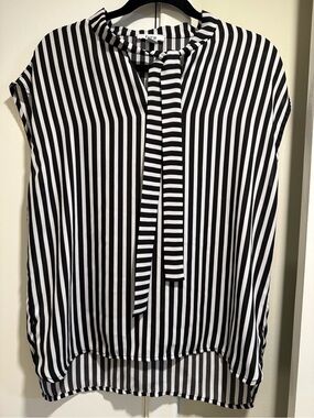 Bar III Black & White Striped Tie-Neck Women’s Top